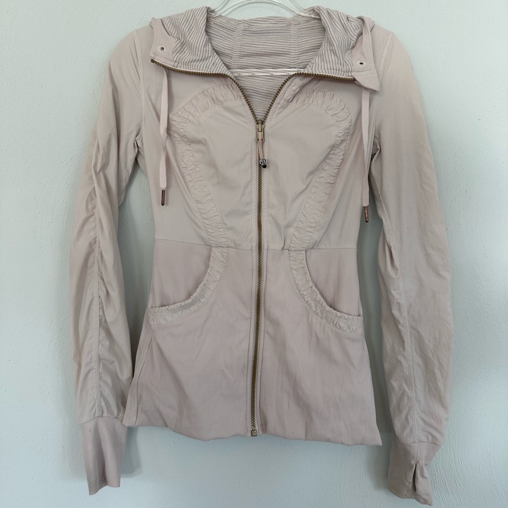 Lululemon jacket